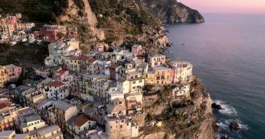 Les Cinque Terre vue du ciel