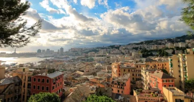 Rejoignez les Cinque Terre en train depuis l’aéroport de Gênes