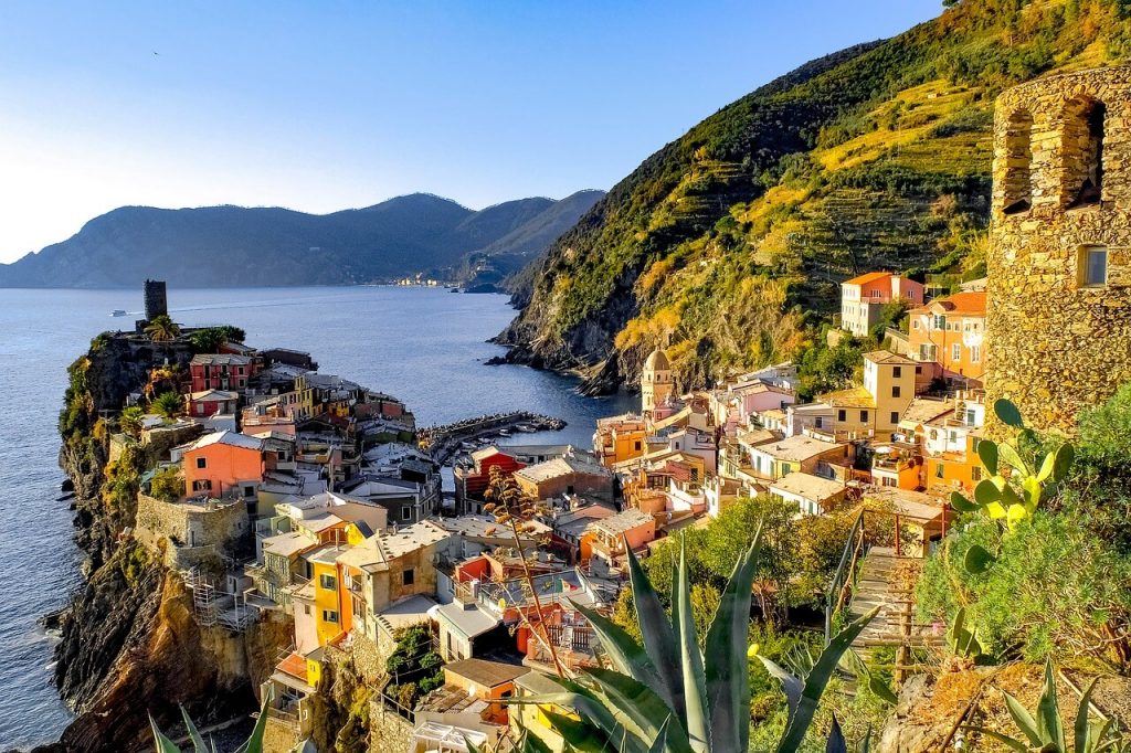 Vernazza top village Cinque Terre