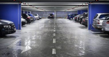 Parkos le comparateur de parking à l’aéroport